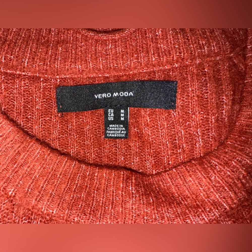 Vero Moda Rust Ribbed Sweater- Size Medium - Picture 8 of 9